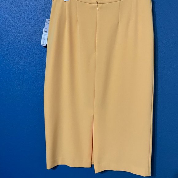 NEW with TAGS Yellow Preston & York Skirt - Picture 2 of 7